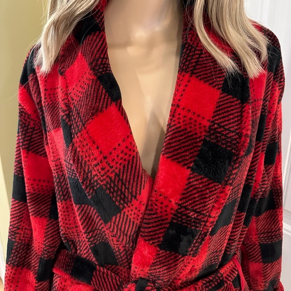 La Senza Buffalo Plaid Red And Black Plush Robe Size L/XL - Picture 9 of 10